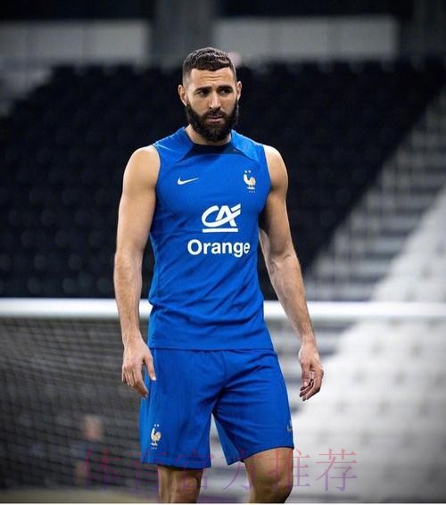 安帅:阿扎尔明天会首发 本泽马会出场但魔笛缺席 安帅:阿扎尔明天会首发 本泽马会出场但魔笛缺席